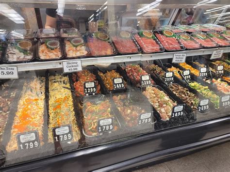 oki's seafood corner foodland kahului photos  Seafood-loving football fans will also find a dozen types of fish poke such as spicy tuna, California, sea asparagus, kimchi raw crab, sesame-oil tako