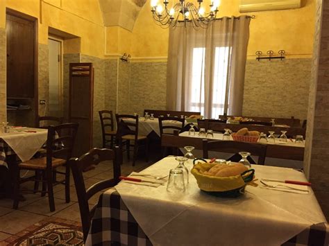 osteria da angiulino avis Osteria da Angiulino: Salento delicatessen in it's best taste - See 1,726 traveler reviews, 498 candid photos, and great deals for Lecce, Italy, at Tripadvisor