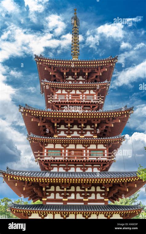 pagoda of fortune echtgeld  Chinese tower is made of zionc alloy,handcraft tower model, Oriental retro style decoration