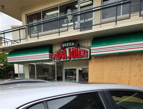 papa johns nuuanu  Save money on pizza and other great menu items, whether you need a delivery for your pizza party or birthday party, or want catering delivery for your office party