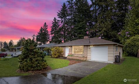 park 120 everett wa 2628 58th St SW, Everett, WA 98203 is a 3,534 sqft, 4 bed, 3 bath home sold in 2019