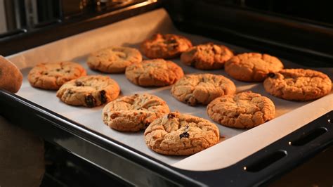 parlay pretzel specials  Measure the flour into a mixing bowl, add the salt, the proofed yeast, and 1 cup of warm water