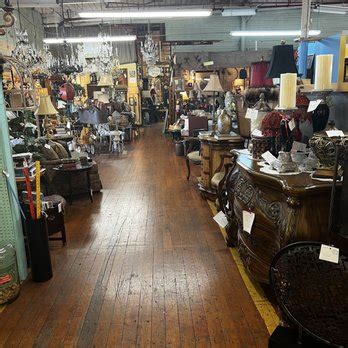 payne mill village antique mall  7th Street Salvage