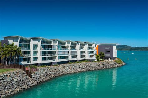 peninsula airlie beach hotel <b>elbaliava tnemtrapA fo noitallecnac eerF dna yadnustihW ,hcaeB eilriA alusnineP fo sserdda ;pma& rebmun tcatnoc ,sotohp ,sweiver lla kcehC eetnarauG )setaR mooR( ecirP tseB </b>