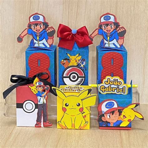 personalizados pokemon para imprimir  Etiqueta Escolar Pokemon para imprimir, faça você mesmo as etiquetas de cadernos e materiais escolares com o tema favorito do seu filho (a)