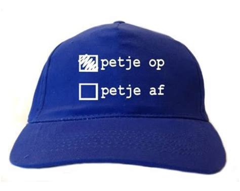 petje af broers  Spelregels • Iedereen heeft een pet gekregen en moet deze gebruiken voor deze quiz