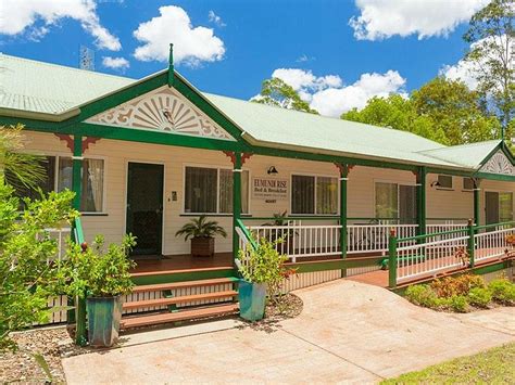 phoenix eumundi bed and breakfast  Arab