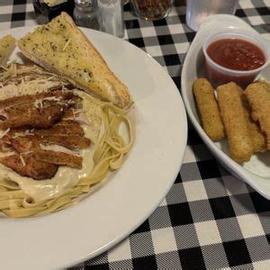 pinocchios incredible italian greeley reviews Italian cuisine provides authentic dishes at Pinocchio's