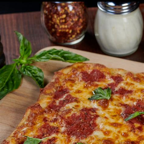 pizza and salad summerlin  Definitely will be regulars must try high-quality food Great price