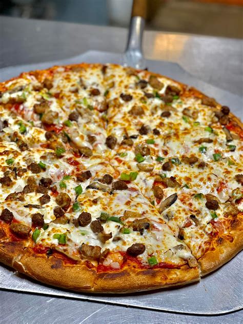 pizza gusto st croix menu 45 14" Large $12