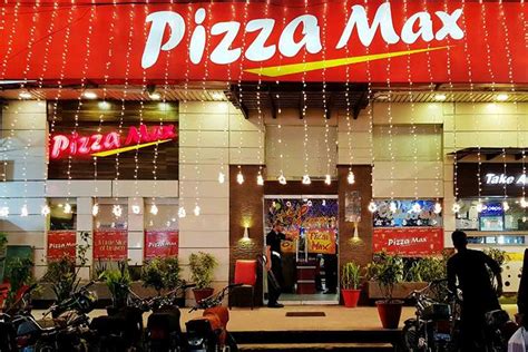 pizza max number north karachi  New Karachi Co-Operative