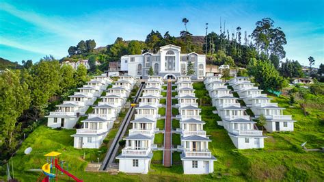 pkv grand inn ooty 1 km from Ooty Lake and less than 1 km from Ooty Bus Station