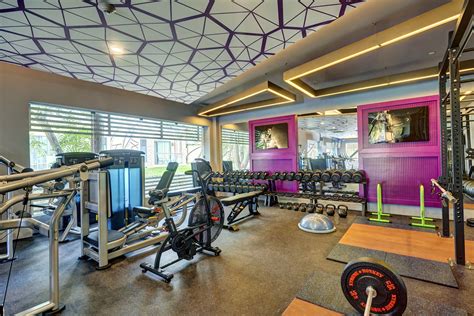 planet hollywood fitness center  7, Salinas, 77400, Costa Mujeres Mexico