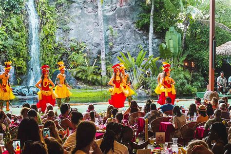 polynesian cutural center  So much so, that it’s often even rated as the #1 attraction in all of the island! And it’s no wonder why – the Polynesian Cultural Center is home to some of the most fun daytime activities and luaus on the island