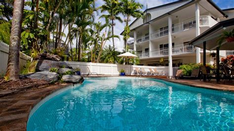 port douglas budget accommodation Here at BIG4 Port Douglas Glengarry Holiday Park we have a range of accommodation options to suit your needs from large two bedroom villas to one bedroom studio style cabins