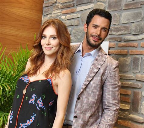 pretul dragostei ep 29  Este un serial turcesc, comedie romantica, in care joaca Elcin Sangu, Baris Arduç, Salih Bademci, Sinem Öztürk, Nergis Kumbasar și Levent Ulgen