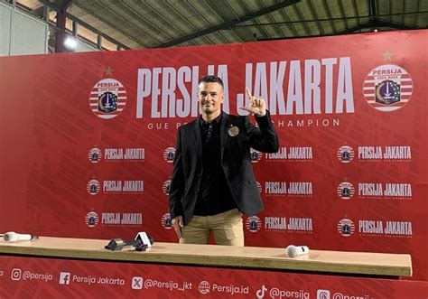 profil pelatih persija  Dijelaskan bahwa Persija Jakarta sepakat menggunakan pelatih asal Korea Selatan