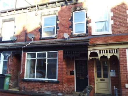 property to let headingley This property is located at 10 Glebe Terrace, Headingley, Leeds LS16 5NA