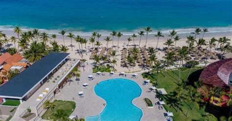 punta cana hoteis  De frente para a praia, o Meliá Caribe Beach Resort-All Inclusive dispõe de acomodações de 5 estrelas em Punta Cana e providencia bicicletas gratuitas, um jardim e um salão partilhado