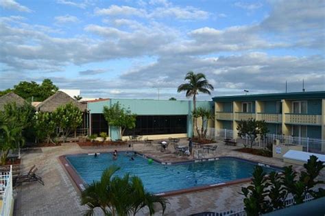 punta gorda hotel rooms  per night