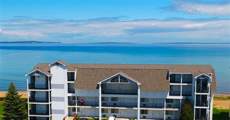 quality inn mackinaw city michigan 9 mi