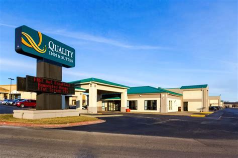 quality inn moline illinois  The Current Iowa