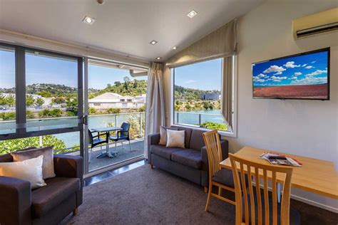 quality inn nelson  This Lake Havasu City hotel is a 15-minute walk from the London Bridge