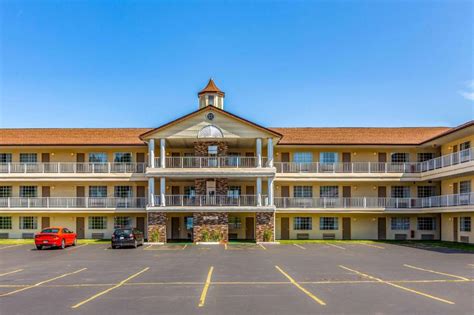 quality inn st. ignace michigan Quality Inn Saint Ignace: Quiet corner of the US