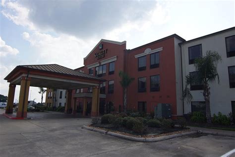 quality suites sulphur la  I selected Comfort Suites because of the high ratings and affordable