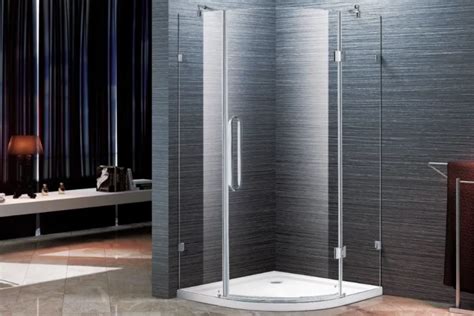 qualux shower screen  SKY Bathroom 800x1400mm Pivot Bath Shower Screen 5mm Tempered Glass Door Panel With Towel Rail