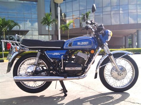 rajdoot 350 mileage  16,247 and Insurance of Rs