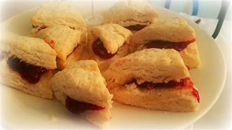 rama scones recipe  Place your oven rack in the lower-middle section and preheat oven to 400 degrees Fahrenheit