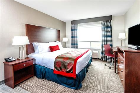 ramada by wyndham moose jaw  Thriftlodge Moose Jaw