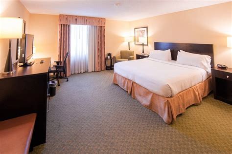 ramada by wyndham shreveport airport  +1-888-788-5576