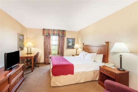 ramada inn sparta ky  Book now - online with your phone