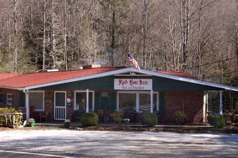 red lion inn rosman nc  133 New Town Rd, Rosman, NC 28772