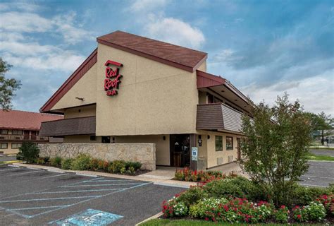 red roof inn mt laurel nj  217 South Black Horse Pike, Bellmawr, NJ