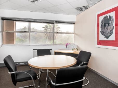 regus - johannesburg, braamfontein  The unit is neat and fully carpeted with