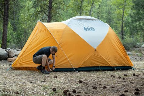 rei basecamp 6  The REI Co-op Special Edition Basecamp starts at $55,600, which is $6,900 more than the base model