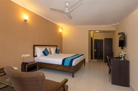 rendezvous beach resort panjim 7