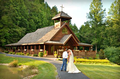 renew vows gatlinburg tn 