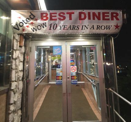 restaurants near yonkers raceway  Miller or Coors Light