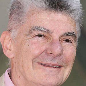 richard benjamin net worth  Richard Benjamin Net worth 2023 (estimated)Richard has many family members and associates who include Susan Benjamin, Kendra Benjamin, Beth Malott, Susan Benjamin and Edward Benjamin