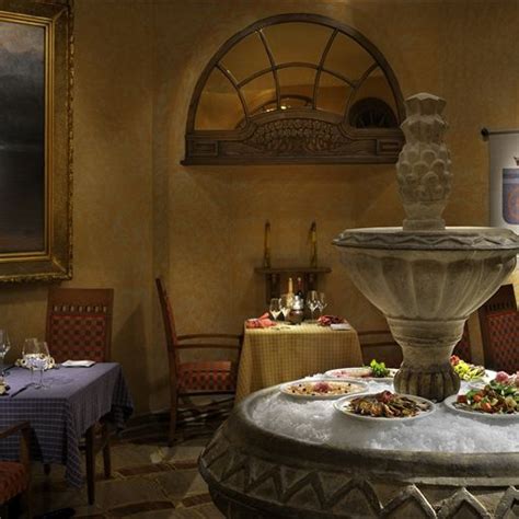 ristorante tuscany القاهرة  This place offers you meals for EGP 970 - EGP 2,500