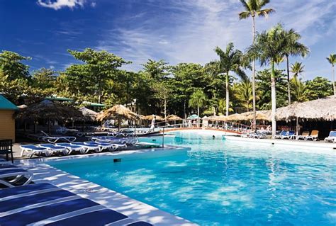 riu merenge RIU Hotels & Resorts offers you a wide variety of hotels in the world's best destinations so that you can enjoy unforgettable holidays