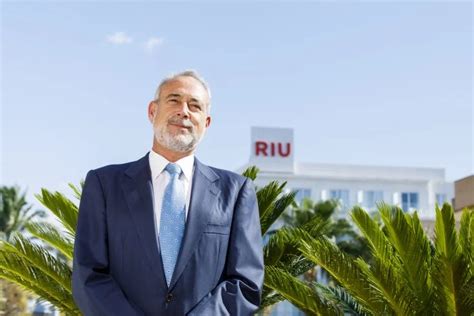 riu partner club  NEW DESTINATION: Senegal