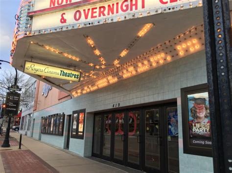 roger cinema marshfield wi  Serving Marshfield, Wisconsin Rapids, Stevens Point, Waupaca, Beaver Dam, and Houghton Rogers Cinema provides a great movie viewing experience with the latest in cinema technology and comforts