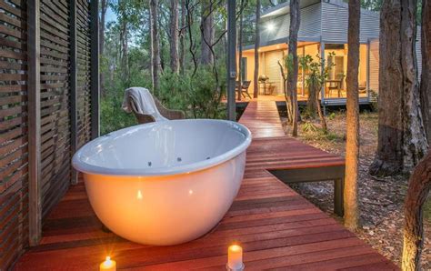 romantic retreats perth  Aussie Bush is country lifestyle while Valencia is Mediterranean style