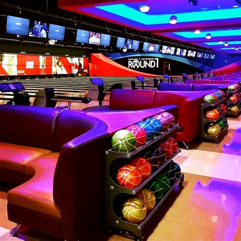 round1 bowling and amusement las vegas reviews  90 minutes of bowling per week (shoes included)