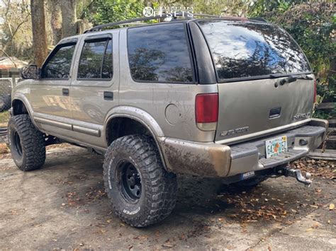 s10 blazer 6 inch lift  36